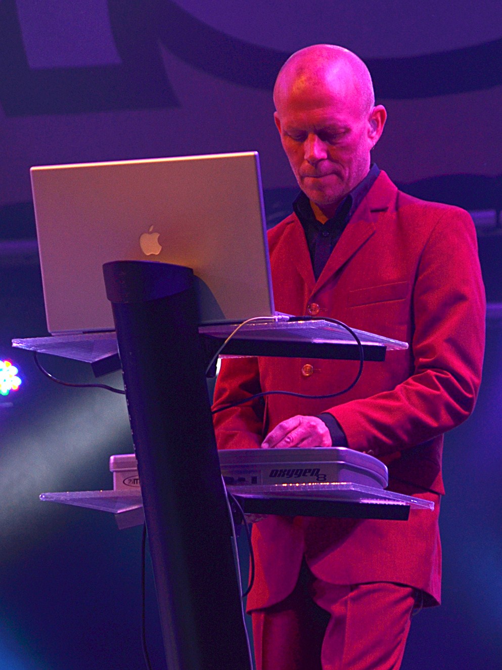 Happy Birthday to Vince Clarke, born on this day in 1960. 

Photo by  Andrew Hurley 