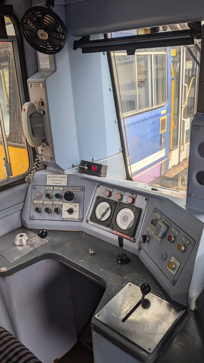 SashaNarrowboat's tweet photo. Been having a cab ride on a Pacer today 😀 https://t.co/xtK29A1sZl