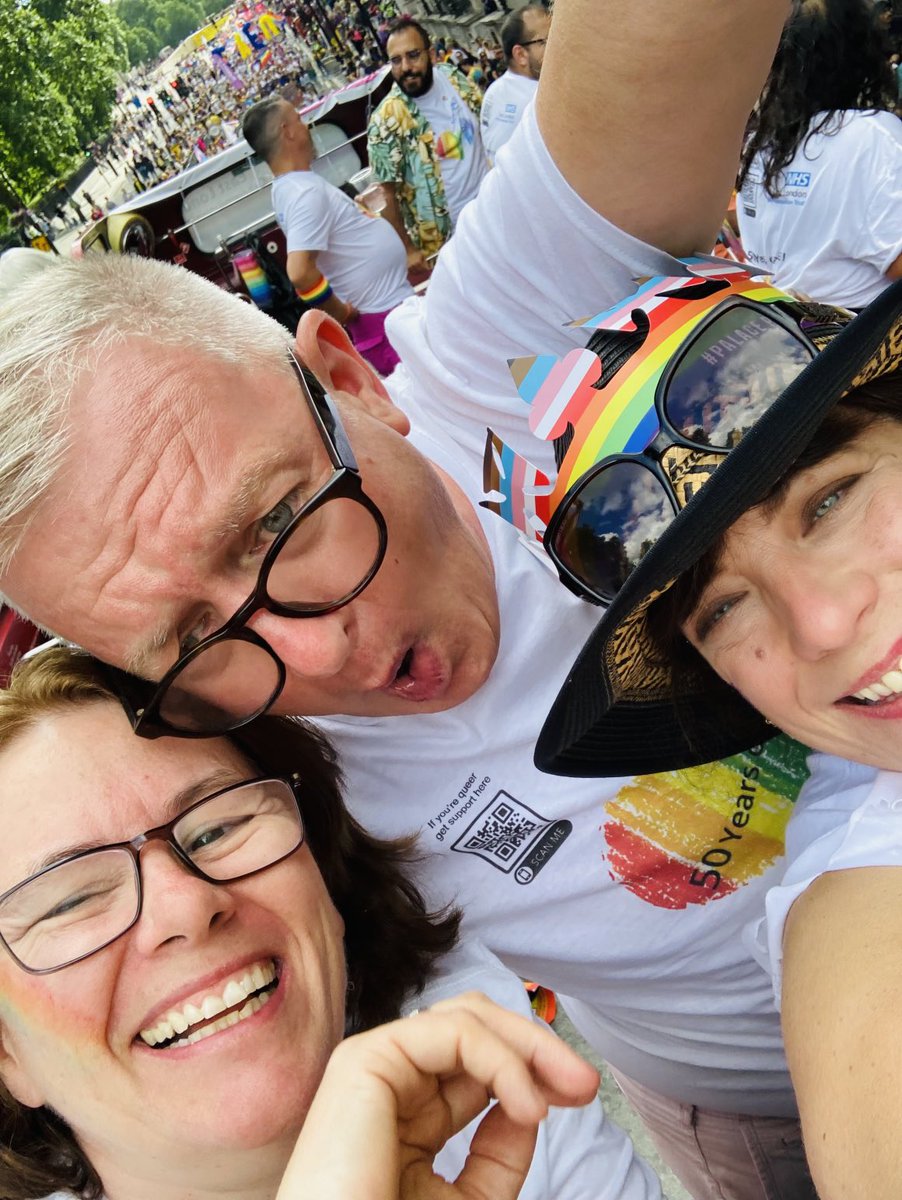 The legend that is Dr ⁦<a href="/DrGilluley/">Dr Paul Gilluley🌈</a>⁩ ⁦<a href="/FionaLord3/">Fiona Lord</a>⁩ 🌈⁦<a href="/NHS_ELFT/">East London NHS Foundation Trust (ELFT)</a>⁩ ⁦@ELFT_LGBTQ⁩