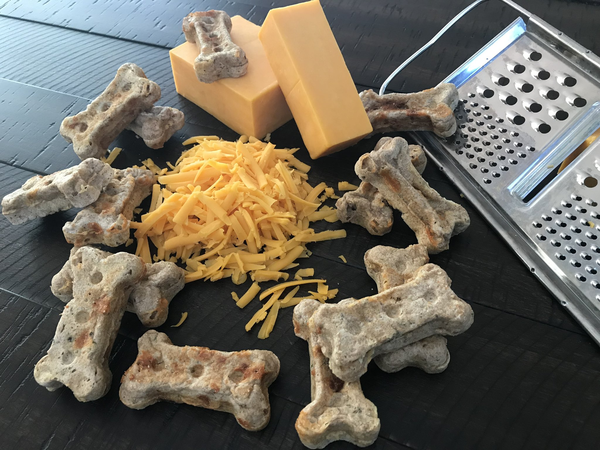 Mr wiggles dog treats on Twitter "https//t.co/FaYGyzRpZZ or https//t