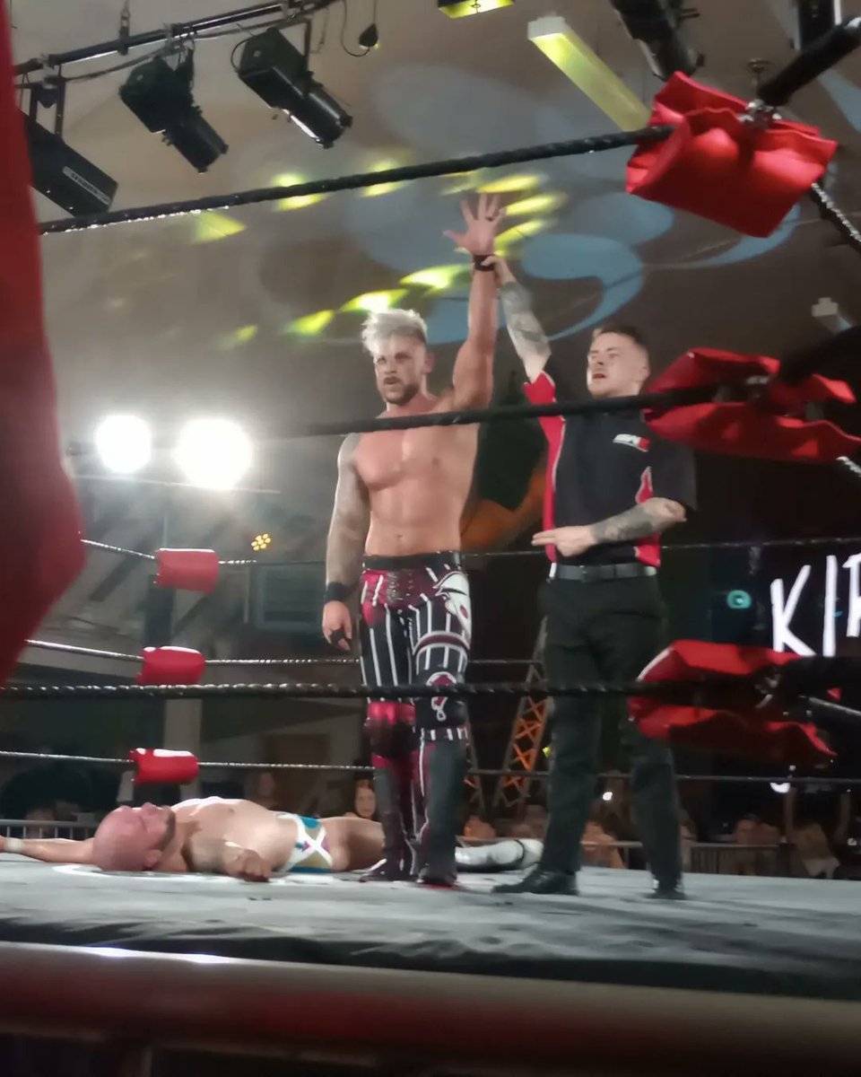 stargatejess's tweet photo. Great seeing @TheKipSabian back at @BritWresRev last night great match please come back soon https://t.co/saB0E73pdz