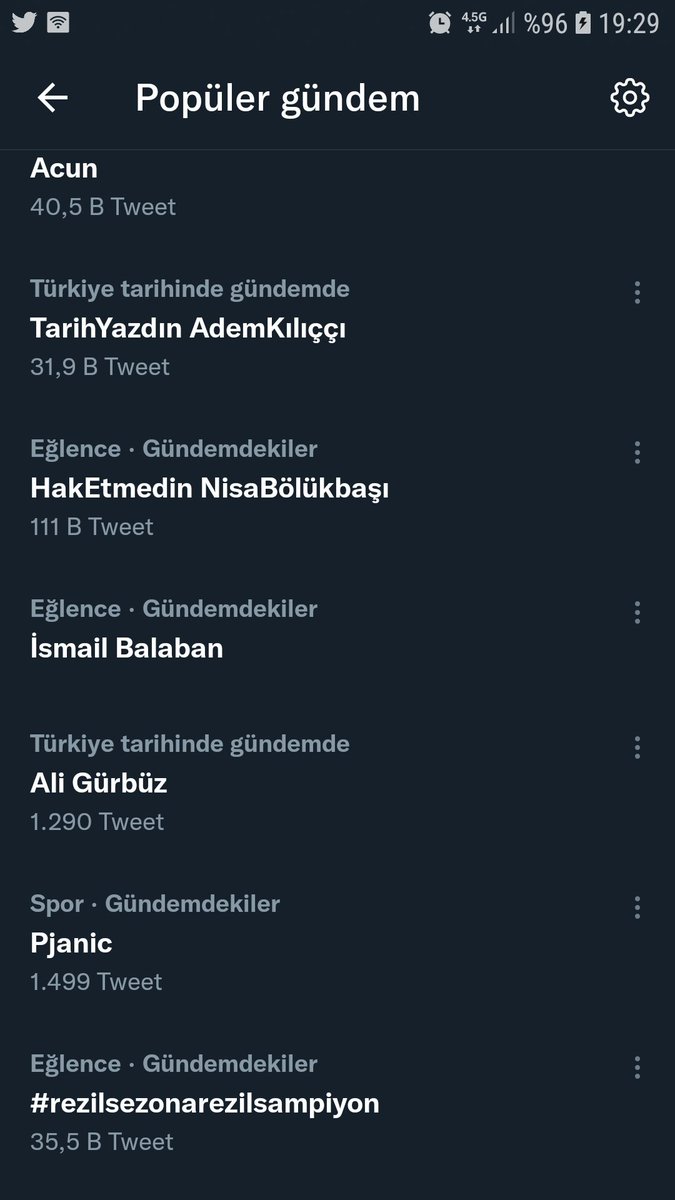 Kimin gerçek şampiyon olduğu belli Adem kıllıçcı survivor tarihinin efsanesidir O losar hiç bir zaman şampiyon olarak anılmıyacak TarihYazdın AdemKıllıççı