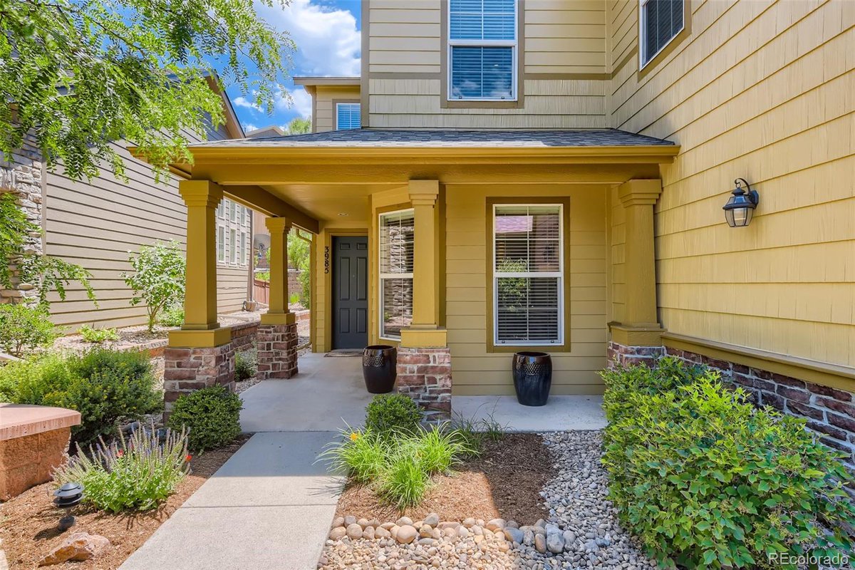 DallasHidalgo's tweet photo. Check out this property just listed in 80126 https://t.co/fR73ezYopP https://t.co/HyWyD02sfV