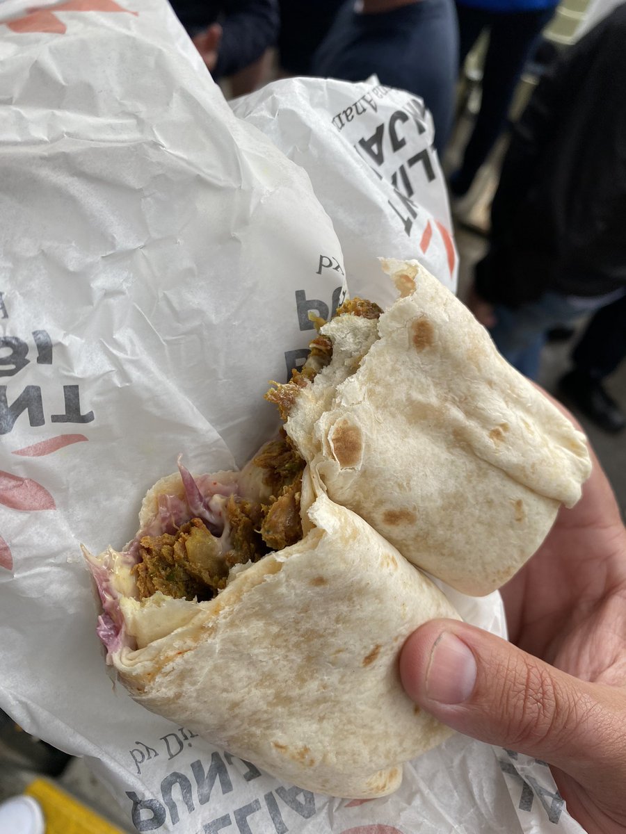 Sheesh kebab wrap <a href="/WarwickshireCCC/">Bears</a> tasty, small, not sure why there not playing. £8, 6.2876/10