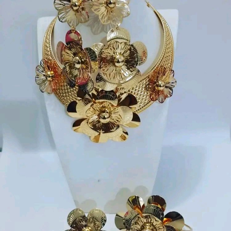 BasiruHaladu3's tweet image. Naceba idan kinsan saurayinki dan zaman banza ne karki taya