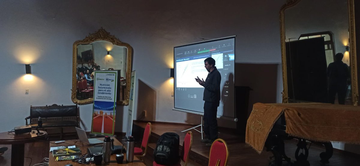 Nueva jornada técnica de divulgación de resultados en maíz zafra 21-22! Excelente concurrencia +100 virtuales/presentes. Agradecer a todos los asistentes, próximamente soja 💦🌽🌱.