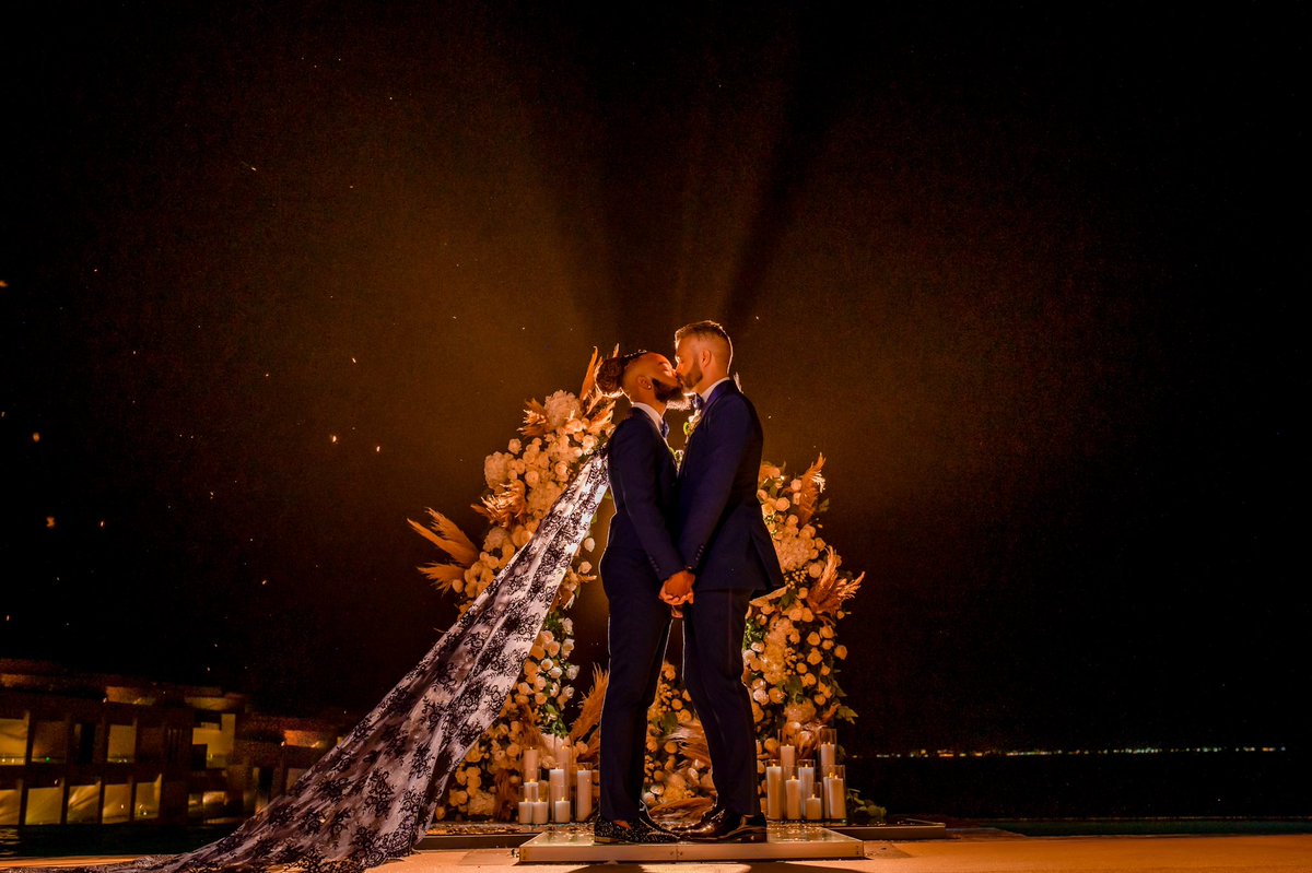 AJGibson's tweet photo. Once upon a time in Mexico… 🥰

#AJGotEm #LGBTQ #GayWedding https://t.co/Rfri1kU6BG