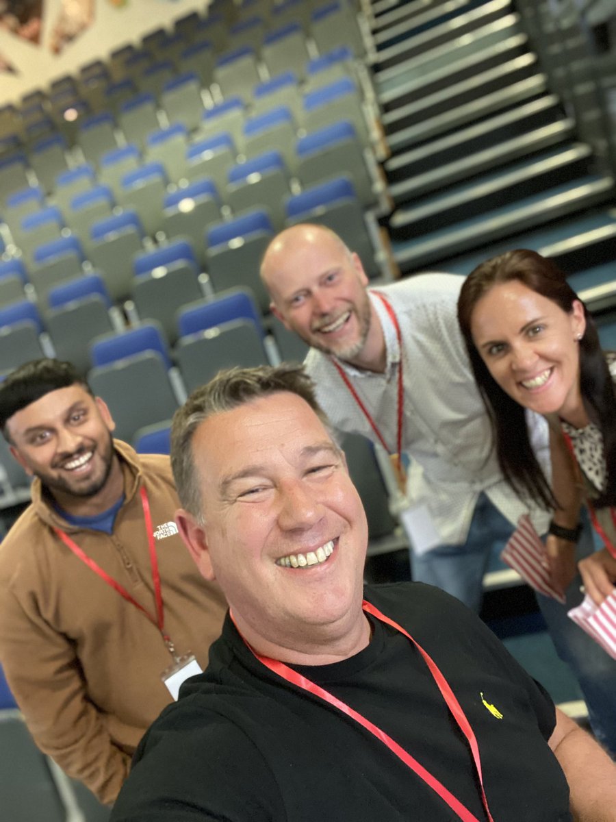 ottleyoconnor's tweet photo. @MrNP4TEL @PDNetworkNW Talking of legends

…here are a few more! ❤️
#PDConf22 @MurfinSophie @MrLPeachey @MrM_Hughes @PSHEsolutions @Smscallchin &amp; many others…

Special thanks must go to the amazing @PDNetworkNW Jess Deeming who pulled the whole event together! ⭐️
#PDConf22 https://t.co/NK7TSIMQA5