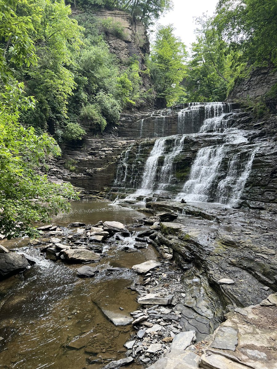 debinithaca's tweet image. Two waterfall walk! #ithacafalls #cascadillagorge #visitithaca #dogwalk