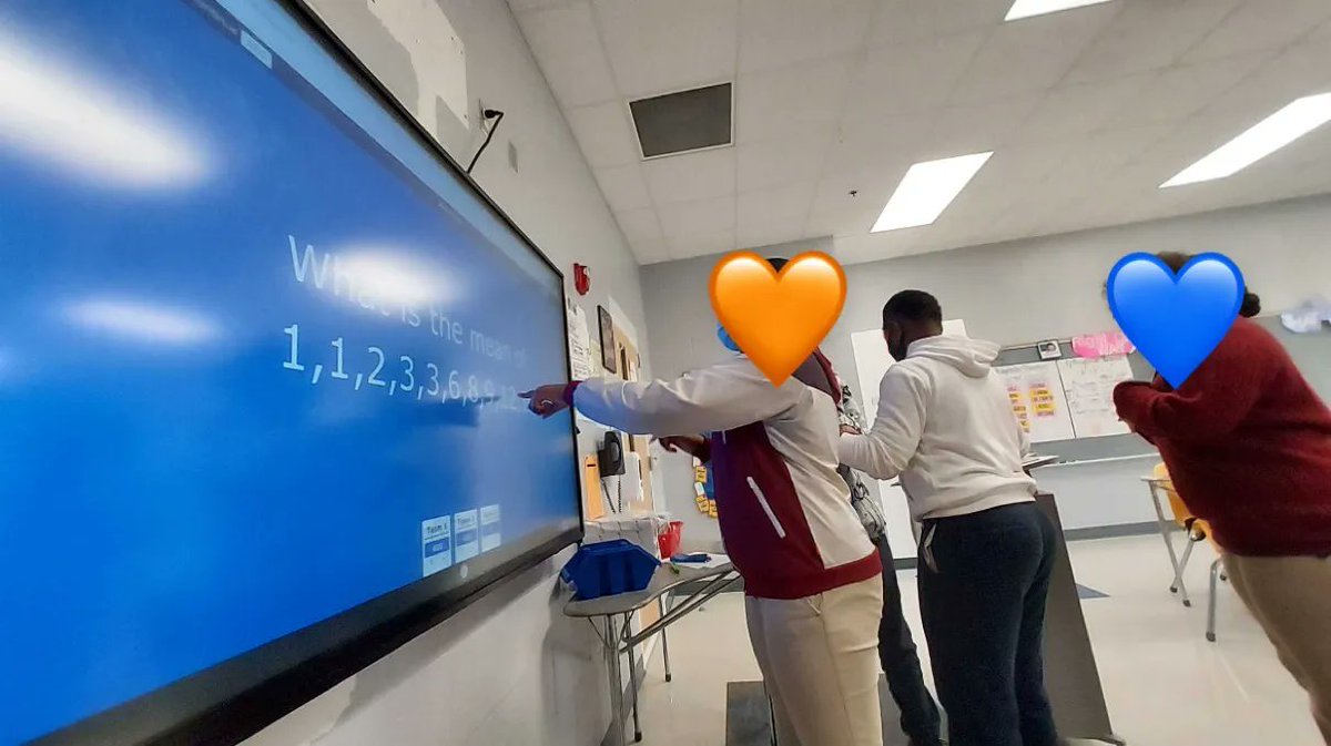 K1Education's tweet photo. The competition was stiff against 7th graders in Moss Point School District during #KidsFirst student tutorials! They're ALL winners when learning is happening! #KidsFirstAlways #studenttutorials https://t.co/7nylQJ0Vcm