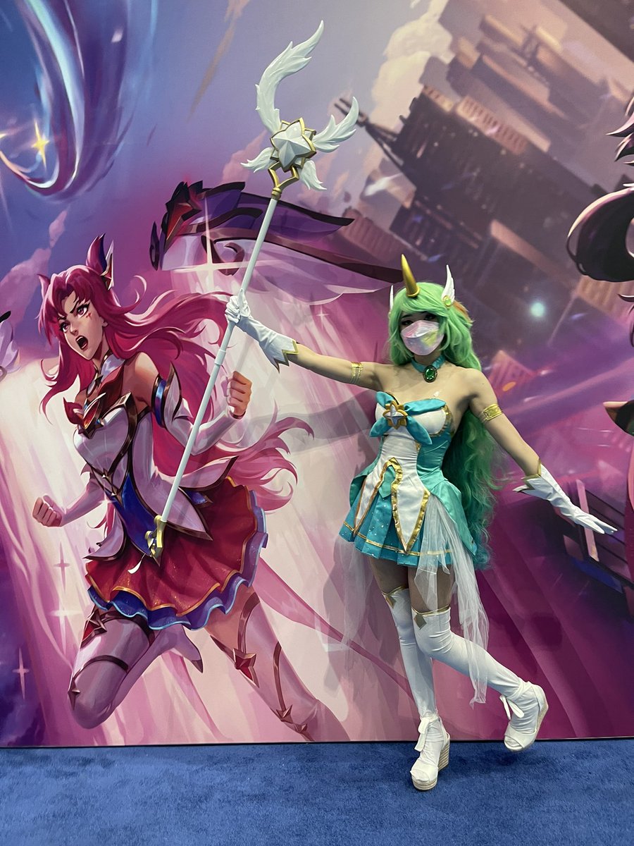 star guardian (league of legends) green hair long hair multiple girls 2girls gloves skirt  illustration images