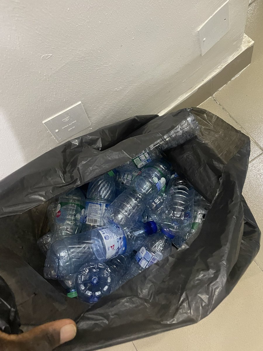 AyodejiM_'s tweet photo. Is there any active plastics/PET recycling companies in Lagos I can actively deliver unused plastics too? 

I currently have bags of probably 200+ PET bottle stored up and I need to dispose them properly. https://t.co/repXr3Pu5r