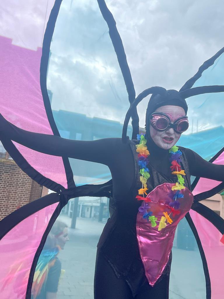 We’ve had such a brilliant day at <a href="/StHelensPride/">St Helens Pride</a> #sthelenspride. A great chance to celebrate diversity and show St Helens is #noplaceforhate 🏳️‍🌈🏳️‍⚧️👏🏻❤️ A great bonus that 11 people signed up to be Community Health Champions 🙏🏻