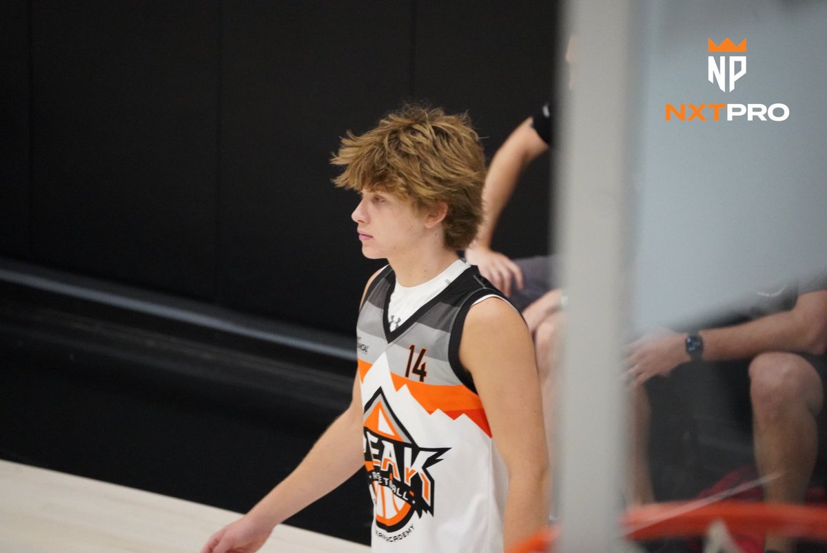 NXTPROWEST's tweet photo. 2025 Gs Eric Rubin and Tate Williams have stood out today for @PeakBasketball.

Like Rubin’s craftiness and handle from the lead guard spot. Williams has a solid frame, is a functional athlete and has impressed w/ his vision as a passer on the move.

@Eric_rubinn https://t.co/ocnIh0xLG4