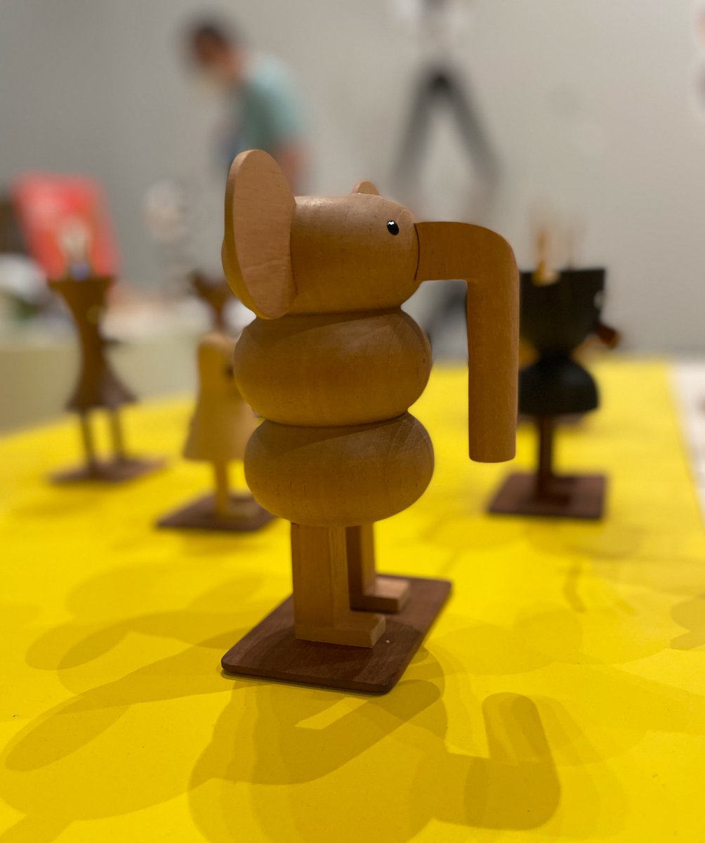 cemarbur's tweet photo. Son una #animalada de bonitas estas figuras de #IsidroFerrer en la expo #PlayWithDesign en el @centredelcarme https://t.co/onWZ0SrSyn
