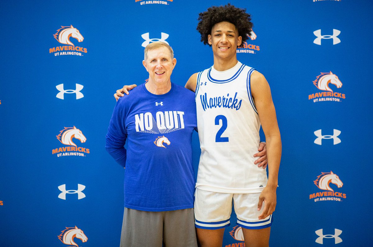 ImCjsmith's tweet photo. Had a great time visiting UT Arlington and a great experience. I also want to thank the amazing coaching staff for having me on their campus💙🟠
@UTAMavsMBB @gyoung23 @dlt_1215 @CincoBoone @JohnRobyGriffin @TeamGriffinEYBL @CoachCodyHop @kellenmccoy33 @PrepHoopsOK @NXTPROHoopsOK https://t.co/jofvHyNpqN