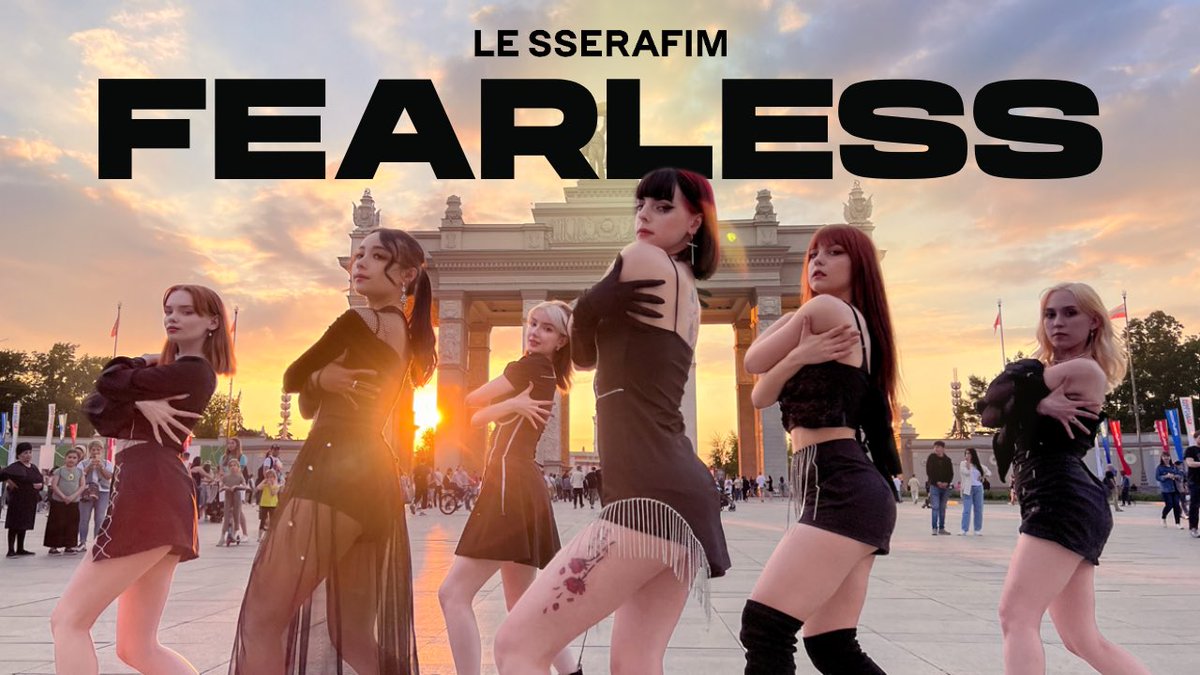 upbeat_cdt's tweet photo. HI PEACHES 🍑 NEW COVER IS COMING SOON ❤️

https://t.co/KBV0BzVFyq

#LESSERAFIM #fearless #HYBE https://t.co/MGz6DMQnQj