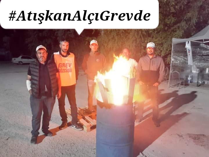 Diren__34's tweet photo. Hakları için direnenlere selam olsun✌️ #AtışkanAlçıGrevde https://t.co/BqmPGxAwj6