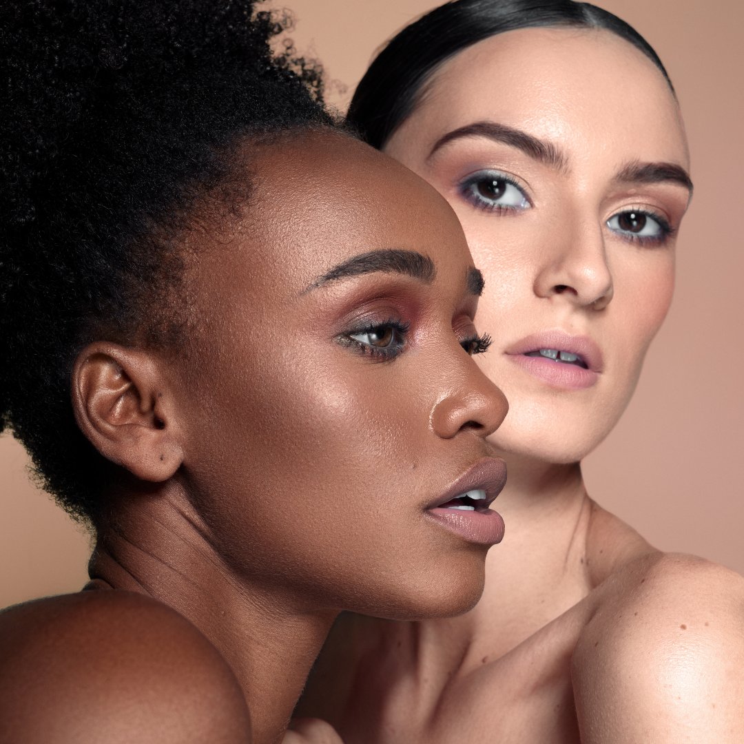 PalladioBeauty's tweet photo. Get flawless & smooth-looking skin with the Build + Blend foundation 😍 Infused with Hyaluronic Acid to keep your skin looking healthier and hydrated. Find your shade today at https://t.co/Pd9WvCSx5D
#PalladioBeauty #stickfoundation #hyaluronicacid #healthyskin https://t.co/smx3ebGIp7