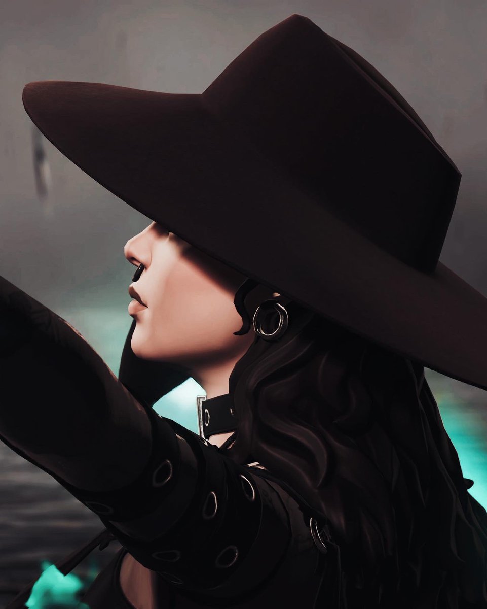 brxtey's tweet image. her