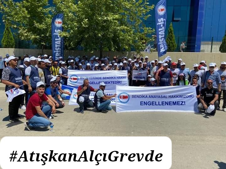 _Son_Sigaram___'s tweet photo. Sendika hakkımız! 
Söke Söke alırız!

#AtışkanAlçıGrevde ✊ https://t.co/2srCRcDb8I