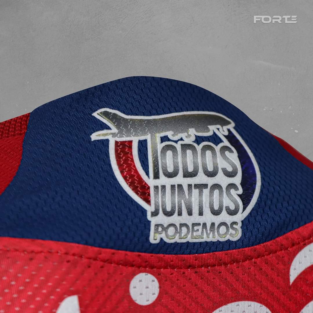 LiLiSports's tweet photo. #Wilstermann utilizará esta camiseta para el segundo semestre https://t.co/D2NeMRlFU5
