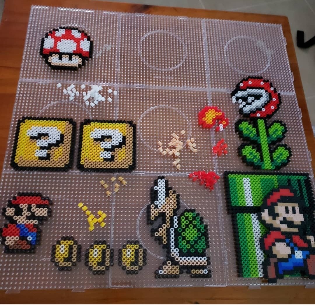 CraftsPlaya's tweet image. Marios Bros. 3 #hamabeads #perlerbeads #arkal