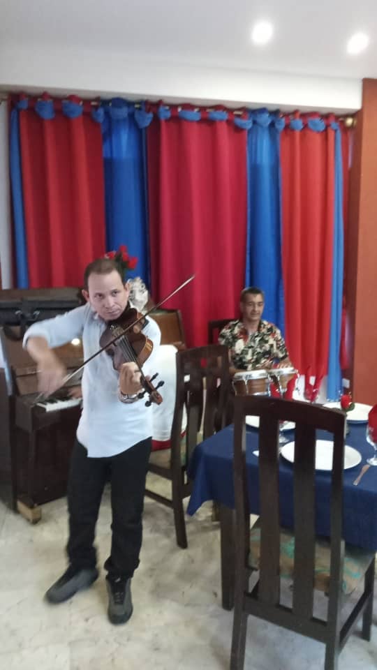 Inicia verano c tod@s en todo el país  será diferente pero no pasará por alto, <a href="/MincinCuba/">Comercio Cuba</a> aportará ofertas gastronómicas y ferias comerciales
#AlPuebloNosDebemos 
#Verano2022