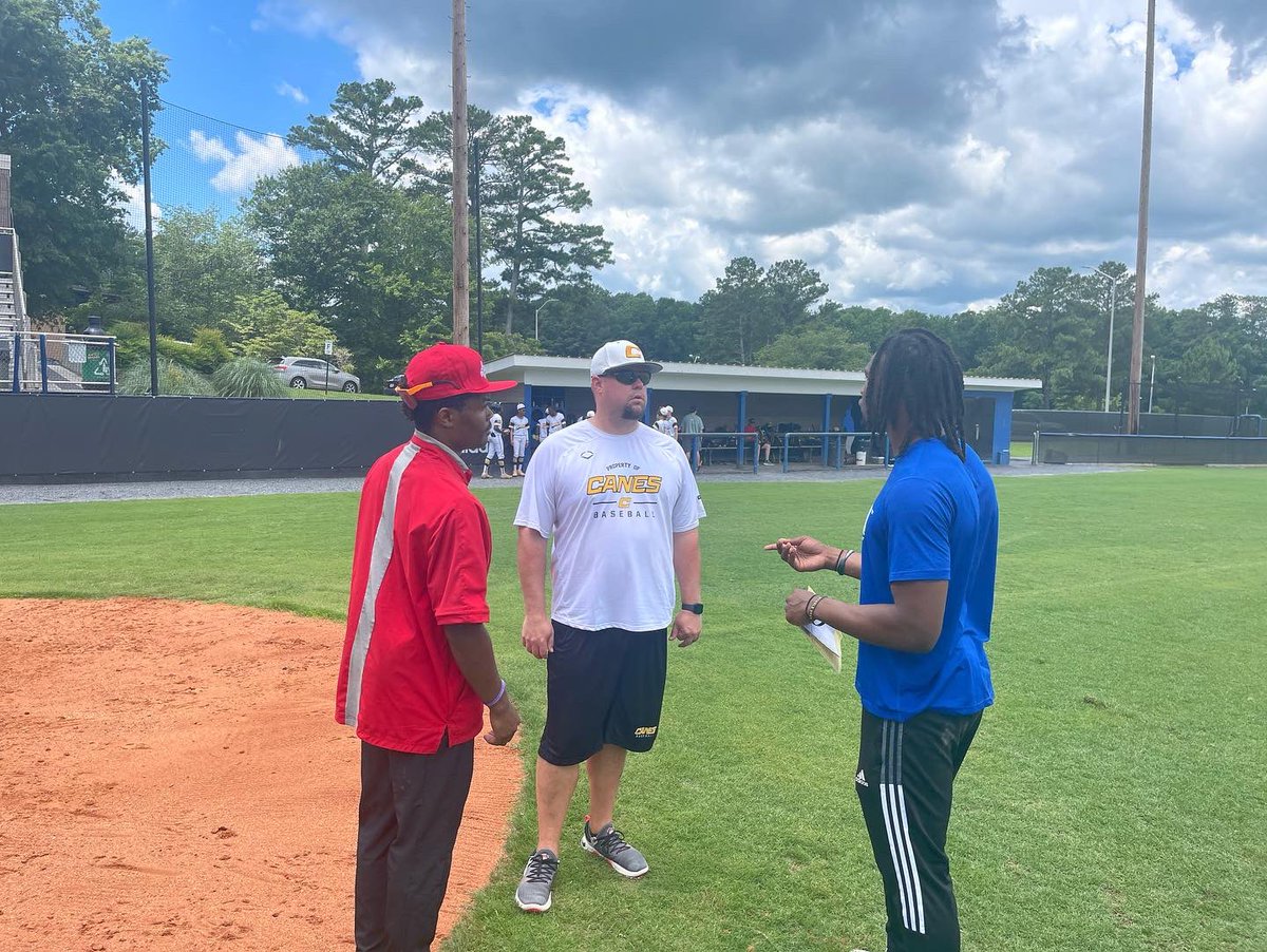 iamcjstewart's tweet photo. You cannot live an extraordinary life by doing ordinary things.
Stay tuned for new and extraordinary things from @LEADAtlanta.
We had a great time today, David Collings. Way to lead the way, Rashad Roundtree.
#leadatl #thesolution #launch #expose #advise #direct https://t.co/ysAAQ3HG1s