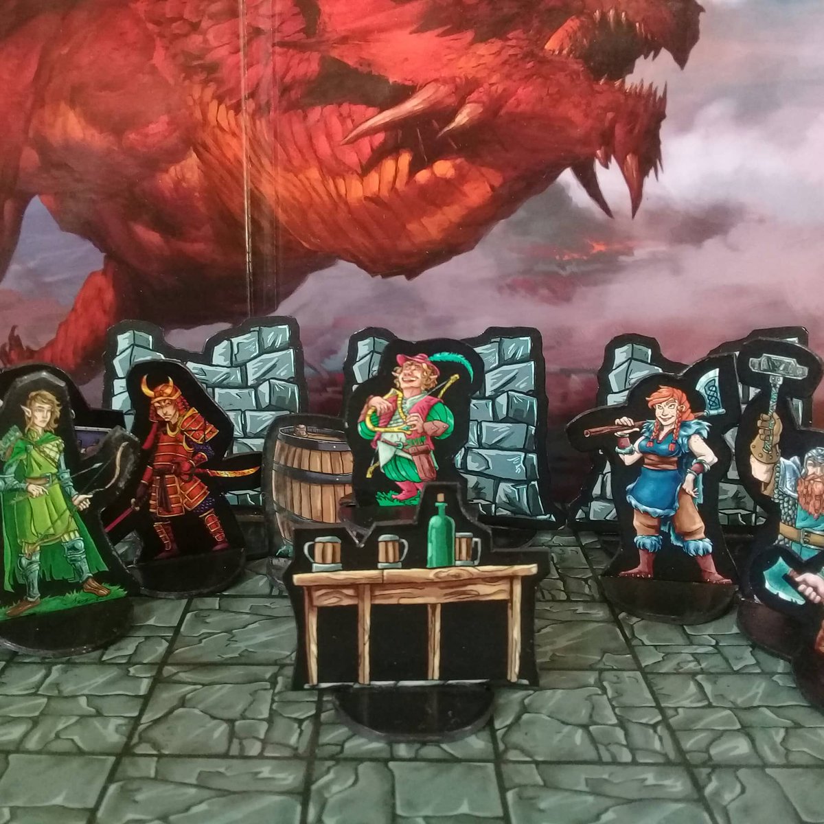 Mateo_5footstep's tweet photo. Are you in a mood for an eternally jolly, never worrying troubadour?
Find him on patreon!
.
#5footstep #pasode5 #bard #halfling #paperscenery #paperminis #paperminiatures #miniturasdepapel #miniatures #dndislife #dndminiatures #dndparty #pathfinderrpg #ttrpg #ttrpgminis #heroes https://t.co/mPx5qBllUk