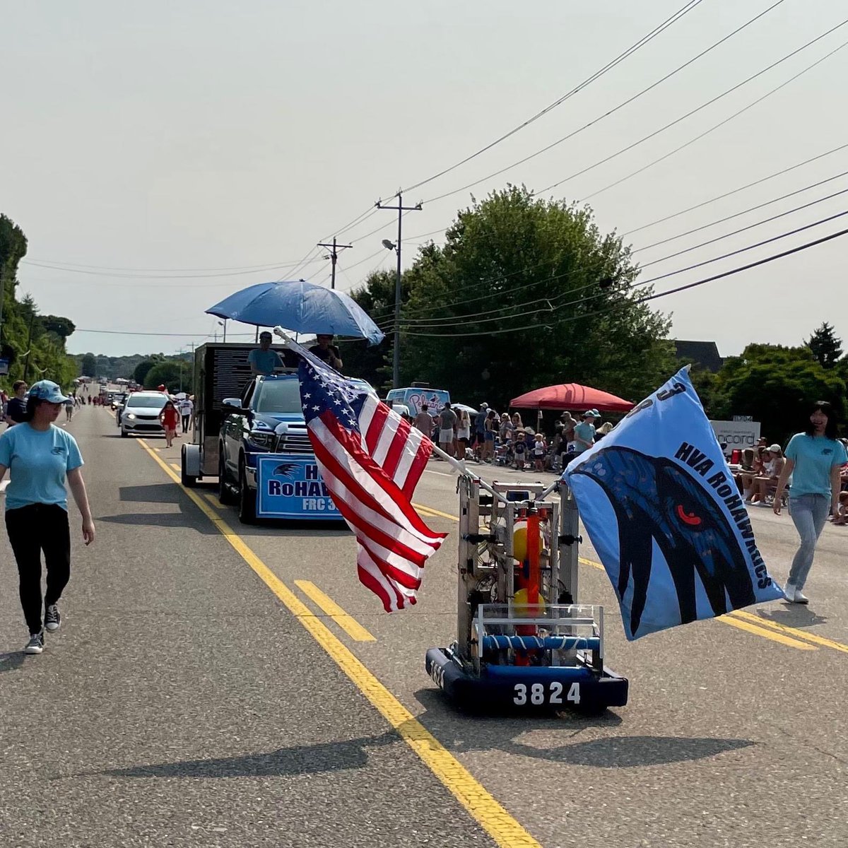 We'll see you Monday, July 4, at the Town of Farragut Independence Day Parade! Kickoff is at 9:30, Farragut High School to Boring Rd. #HappyFourth #omgrobots  #morethanrobots