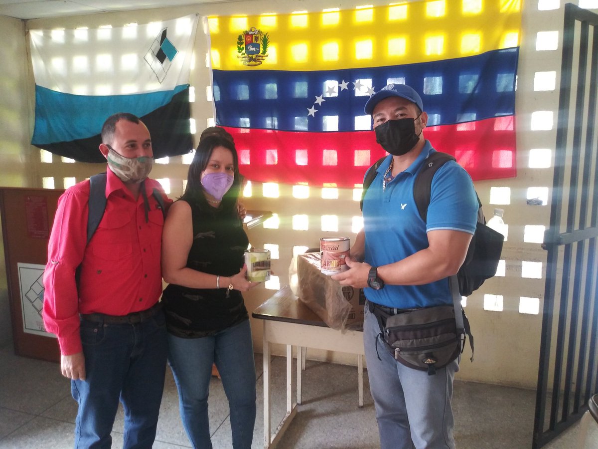 PosgradoT's tweet photo. 02/07/22 Actividades Académicas, administrativas y de Mantenimiento en el Posgrado UNERMB TRUJILLO @CNH_Ven @NicolasMaduro @Gerardo4fPsuv @carloscontigo @alcaldiatruji_1 @Rixiorector @Tibisayunearte @mppeuniv @arbolve @ninoskaortiz25 @prensaunermb @joffred69 https://t.co/5I5DMdFRKC