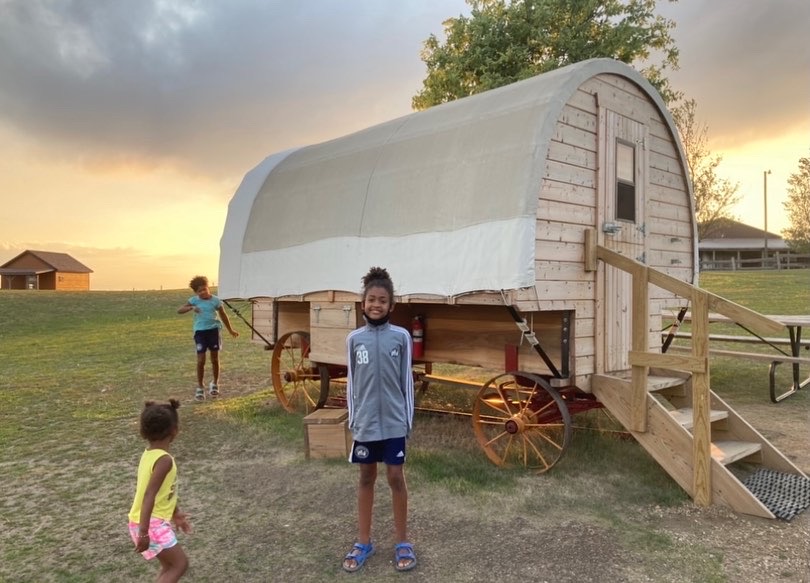 Lee Svitak Dean tweet media