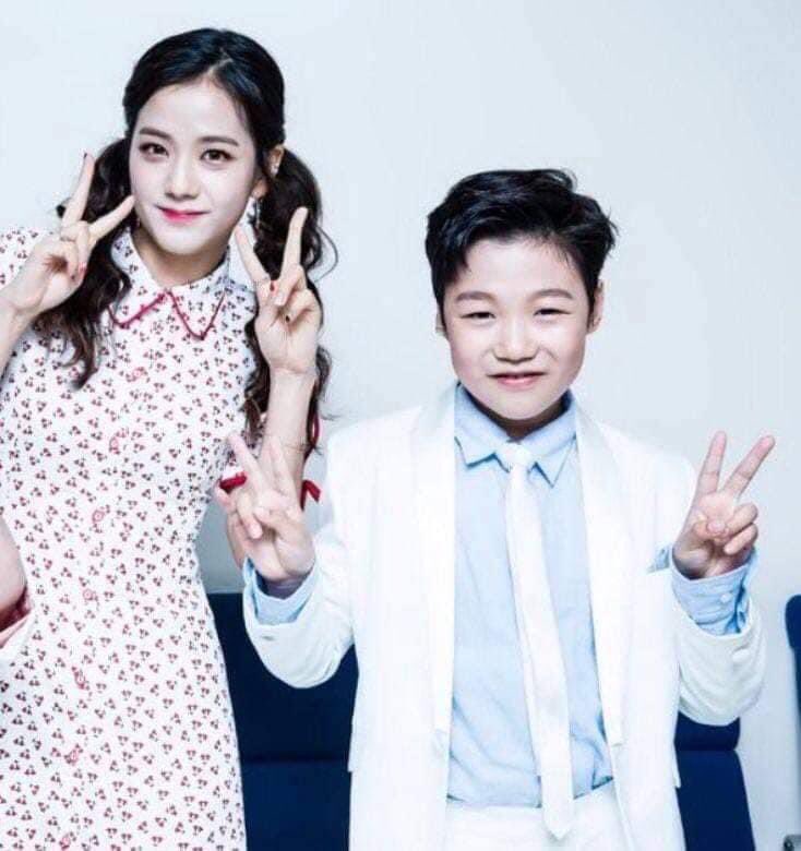 zeroinharmony's tweet photo. PRE-DEBUT SEOB WITH JISOO SO CUTE 🥹🥹🥹 https://t.co/7VBld4LWpg