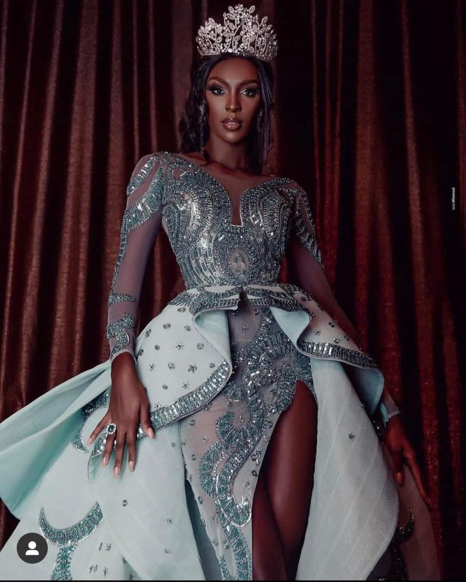 Dorti_mss's tweet image. #Yacé devrait être miss pour 10 ans 🌹
#MissCi2022