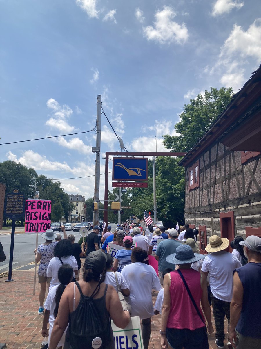 ShamaineDaniels tweet media