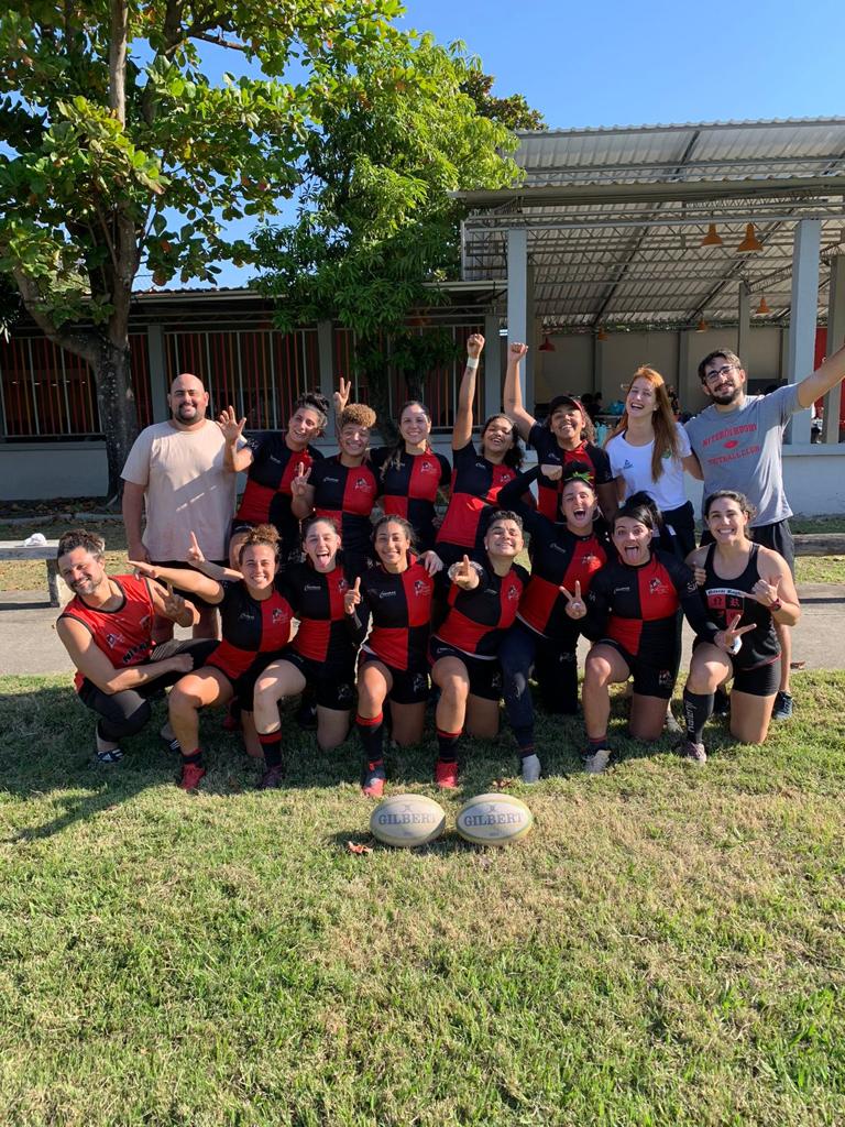 RugbyFluminense's tweet photo. Terminou agora há pouco no Rio de Janeiro-RJ, no campo do Grêmio da COPPE, a Primeira Etapa Estadual Feminina de Sevens 2022.

A equipe Niterói Rugby foi a grande vencedora dondia.

Parabéns a todas que participaram de mais uma Competição da FFRU. https://t.co/VM17YNj3Ud