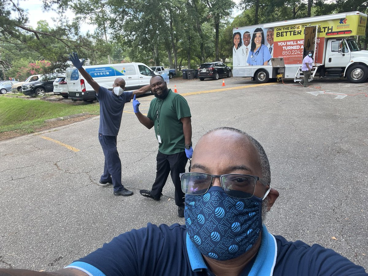 Darrell Bates (@darrellbates15) on Twitter photo Tallahassee supporting our community <a href="/SecondHarvestBB/">Second Harvest of the Big Bend</a> <a href="/JRodriguez_711/">Jose Rodriguez</a> <a href="/dmartin_one/">Derrick Martin</a> <a href="/jemeFL/">John Meyers</a> <a href="/One_FLA/">OneFLA</a> <a href="/EBE_ONEFLA/">Enhancing Black Excellence</a> Tallahassee supporting our community <a href="/SecondHarvestBB/">Second Harvest of the Big Bend</a> <a href="/JRodriguez_711/">Jose Rodriguez</a> <a href="/dmartin_one/">Derrick Martin</a> <a href="/jemeFL/">John Meyers</a> <a href="/One_FLA/">OneFLA</a> <a href="/EBE_ONEFLA/">Enhancing Black Excellence</a>