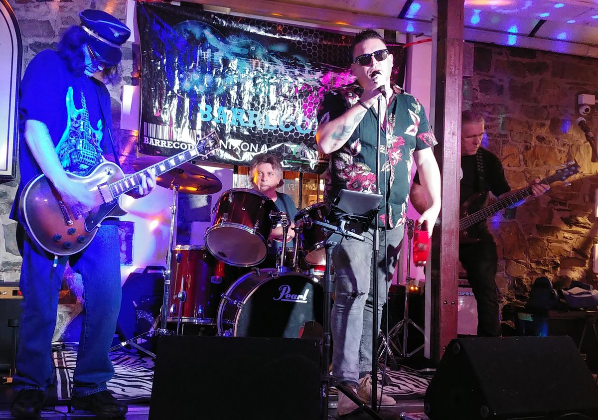 Door 6 Entertainment tweet media