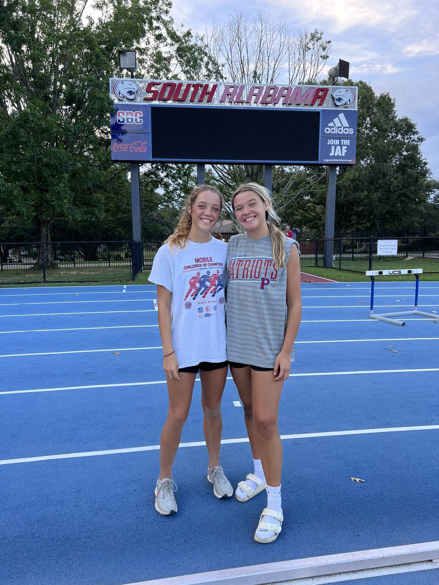 _RyleeHenderson's tweet photo. I had a great time at the South Alabama track and field camp! Thank you to Coach Bruski and Coach Higgins for working with me! @WeAreSouth_TFXC #TrackAndField #discus https://t.co/2oWILgVZxz