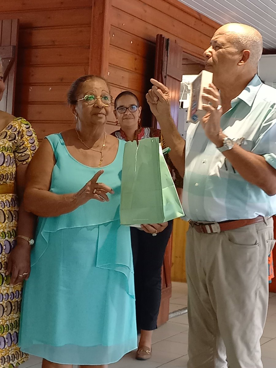 Christian LOUIS quitte la fonction de Proviseur après 42 de carriere