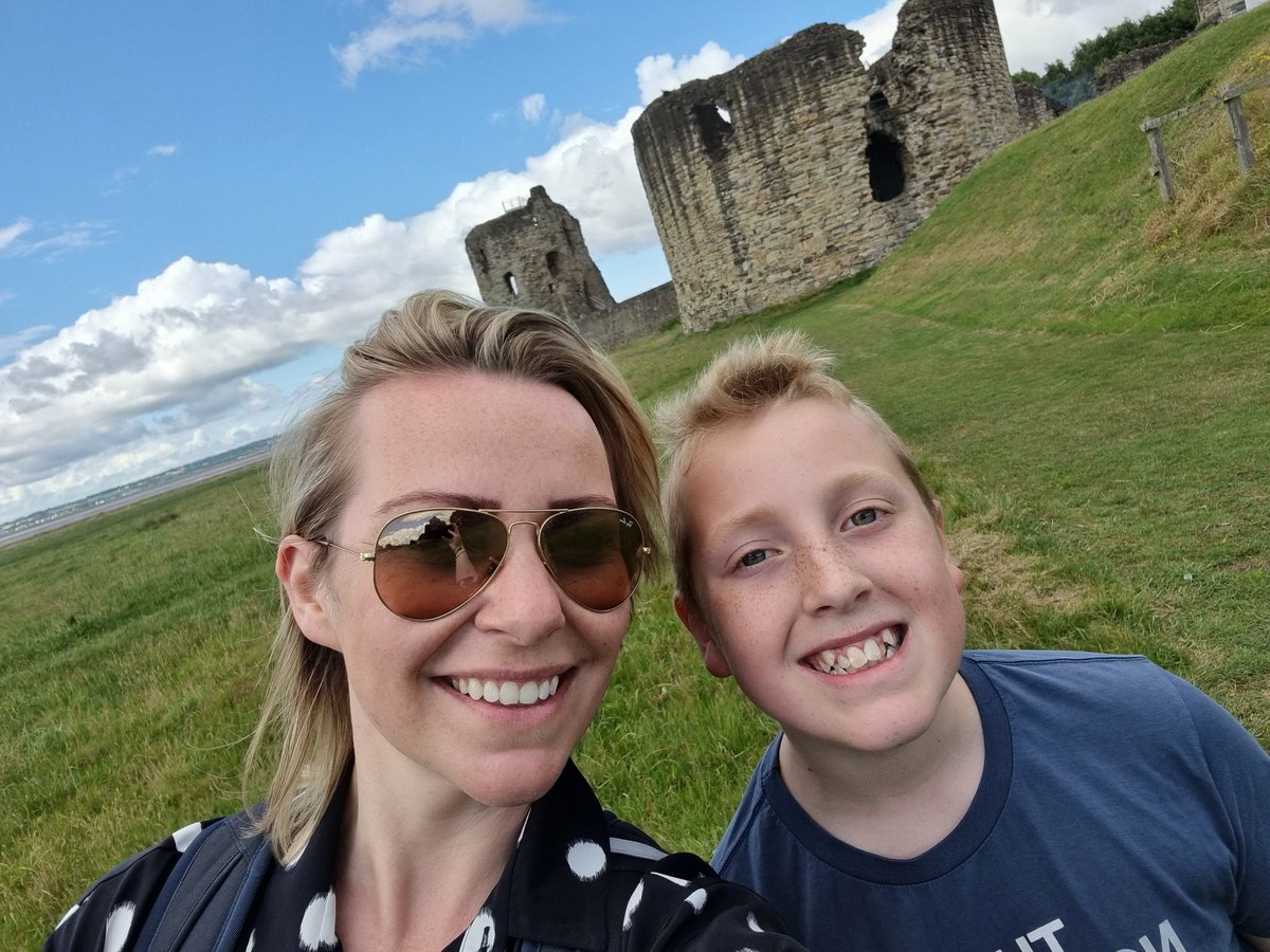 VickiA999's tweet photo. Having 50\50 custody & being a shift worker makes our time together so much more precious #adventures #myboys❤ #betterwhenweretogether https://t.co/1IY9PUV2vn