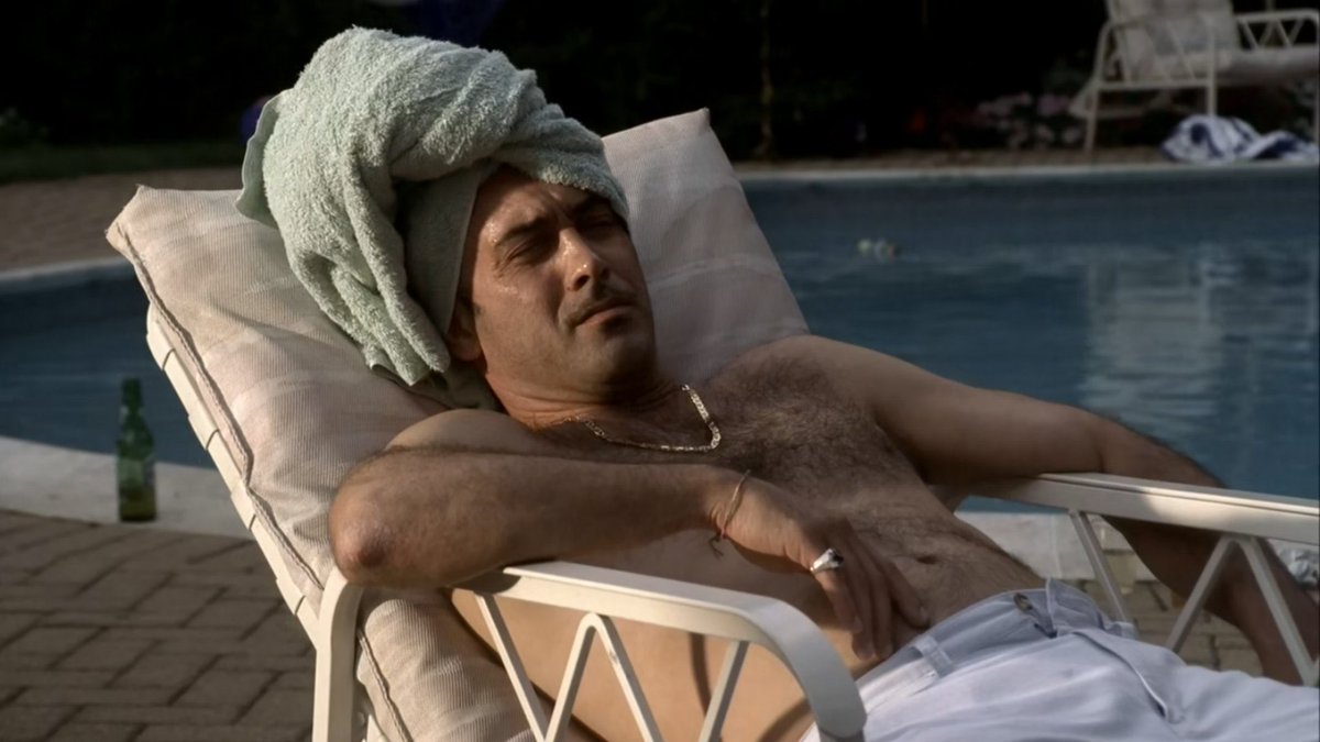 SopranosHub's tweet photo. It’s a 3 day weekend. Pace yourselves. https://t.co/KWNFMBh709
