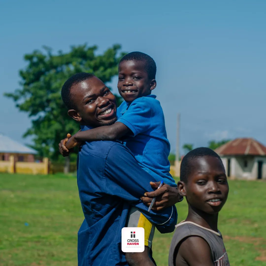 theCrosshaven's tweet photo. Day 3 was amazing!!!
We were at the Hope Motherless babies home in Idofian to visit the kids. We had almost 2 hours of football match coupled with several other fun-filled events with the females and other little kids...  also share life experiences with the kids.
#Crosshaven https://t.co/yaStL6mYoY