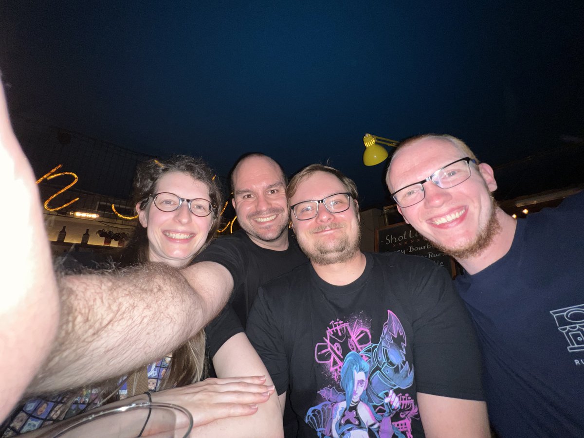 BlackChester's tweet photo. Hach #hambeans https://t.co/XwNvvEnWvL