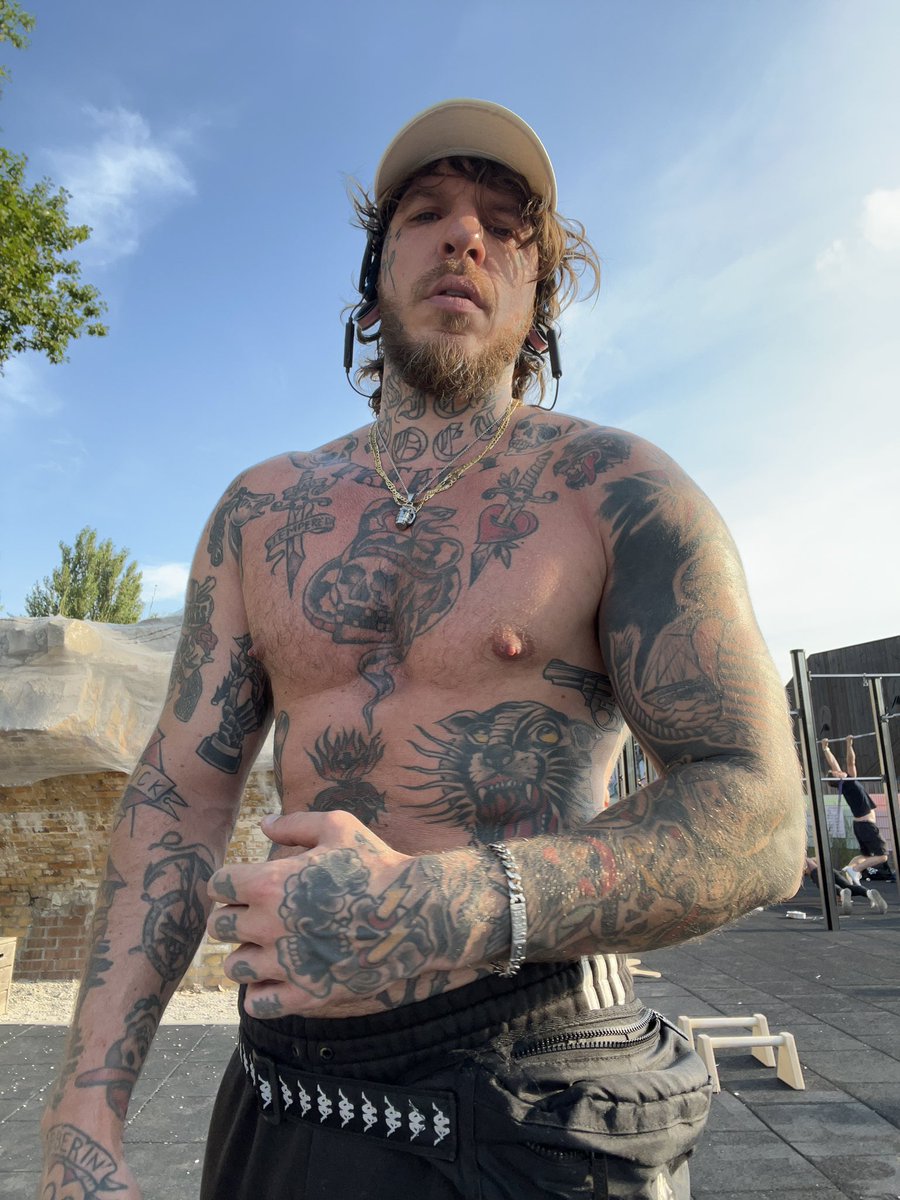 PIGBOYRUBEN on Twitter "😈"
