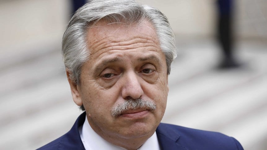 JuaniVilela's tweet photo. #albertofernandez
#RenunciaAlberto
#Gusman
SI EL LUNES NO PONES UN MINISTRO DE TU CONFIANZA
TENÉS QUE RENUNCIAR.
POR COBARDE Y TRAIDOR. https://t.co/Lk5iVPzIHx