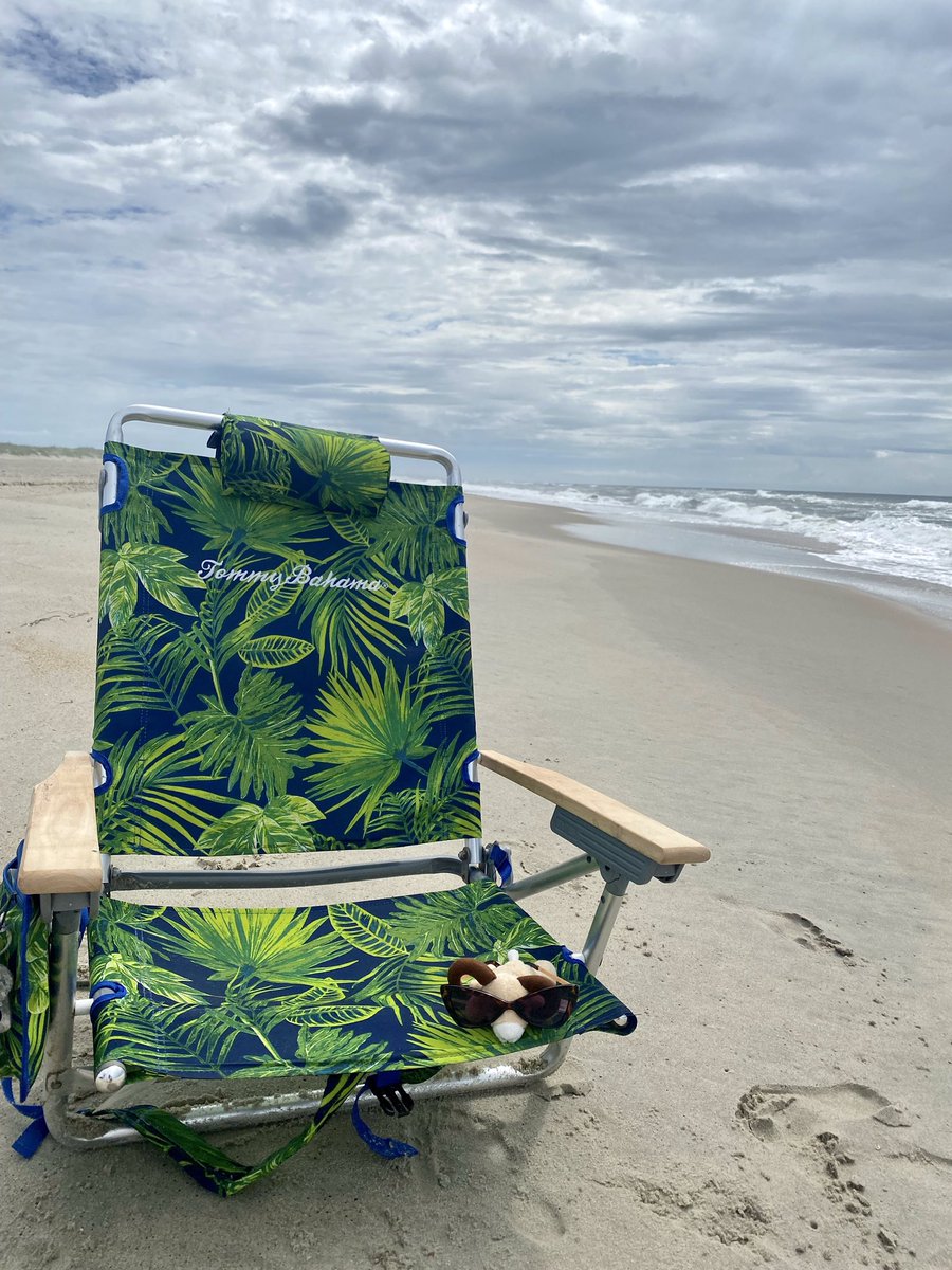 Ronnie the Ram four wheeling to find the perfect spot on the beach 😎 #CRESCulture <a href="/centreridgees/">Centre Ridge Rams</a>