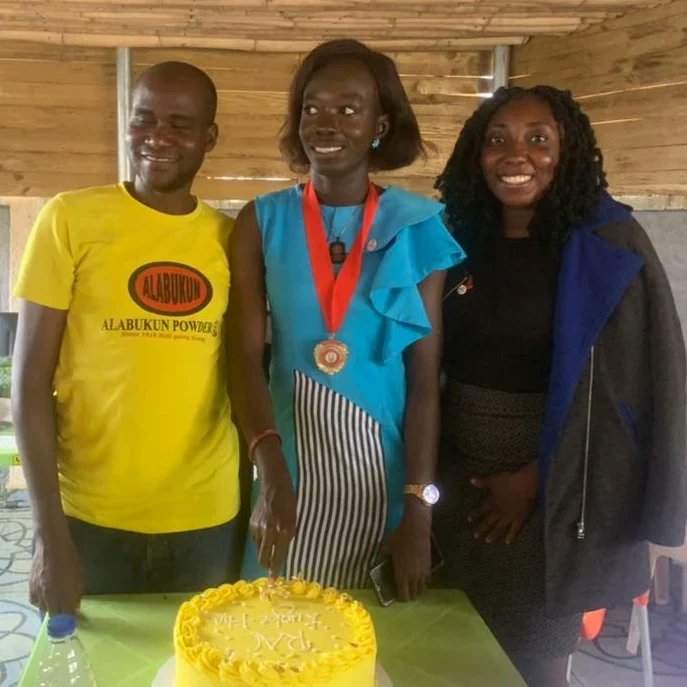 ZoneERotanan's tweet photo. Spot all the CMPs if you can.
Yes, they were all present at the handover ceremony of the Rtr. President Olamide Dominion who took over office from Rtr. PP Bibi Osung.
The Rotary Club of Ligbe FHA has the key to dominating the Imagine Rotary year in Synergy.
#RotaractIsGood https://t.co/K7F86SV96k