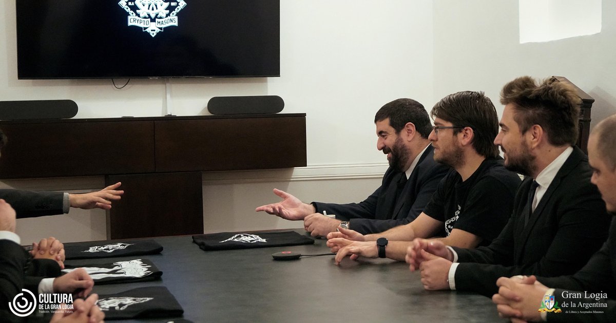 CryptoMasons tweet media